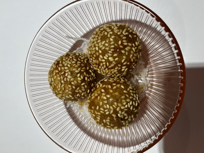 Perles sucrées façon “œufs de cygne”