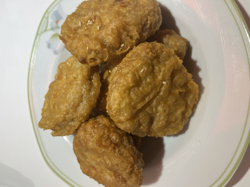 炸藕夹 Beignets de racine de lotus farcis au porc