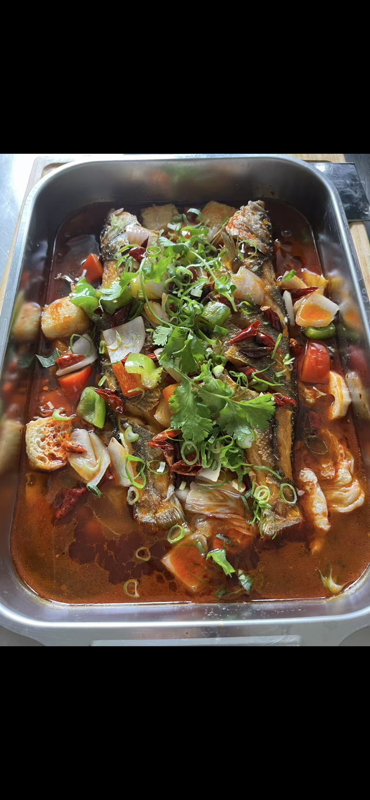 干锅烤鱼 Poisson rôti en poêle sèche