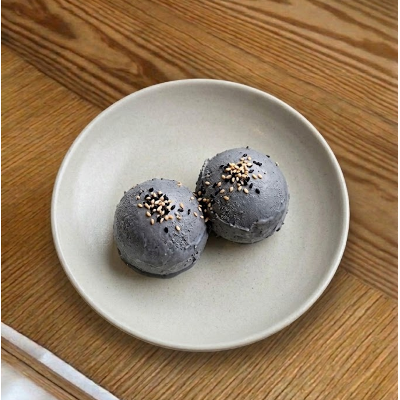 Glace Kuro Goma au sésame