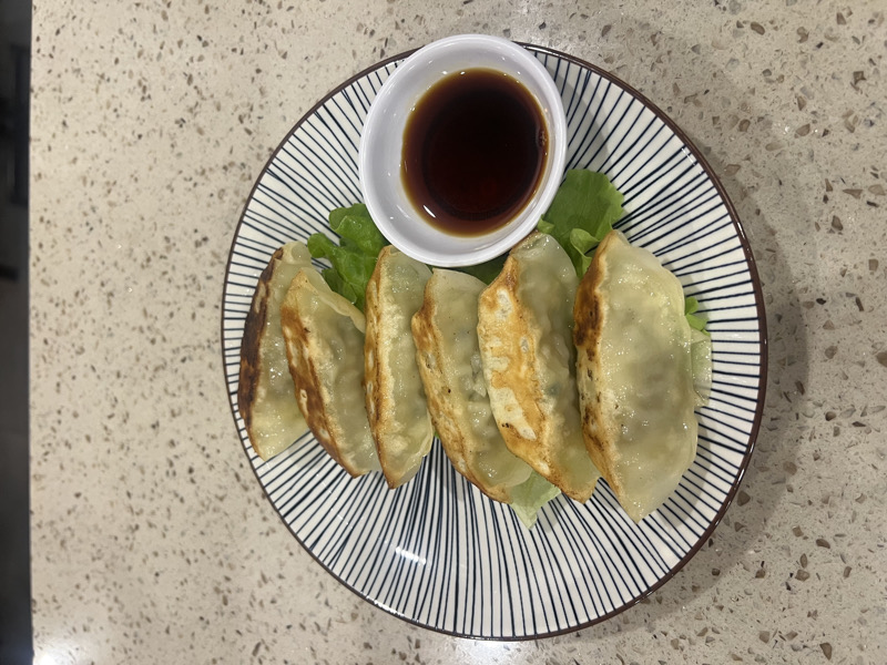 35V. Gyozas végétariens