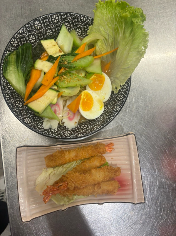 Ramen et crevette tempura frites 