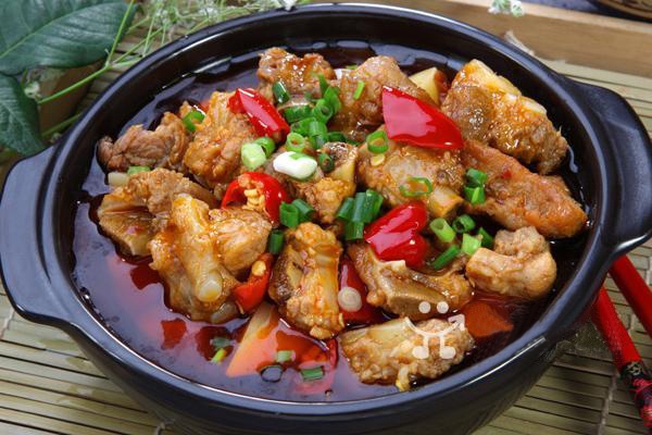 砂锅🍲排骨(粉条白菜)