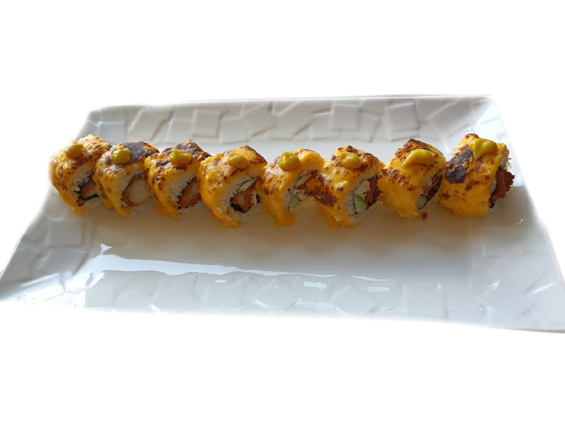 R6. California cheddar & poulet pané, cheese, concombre