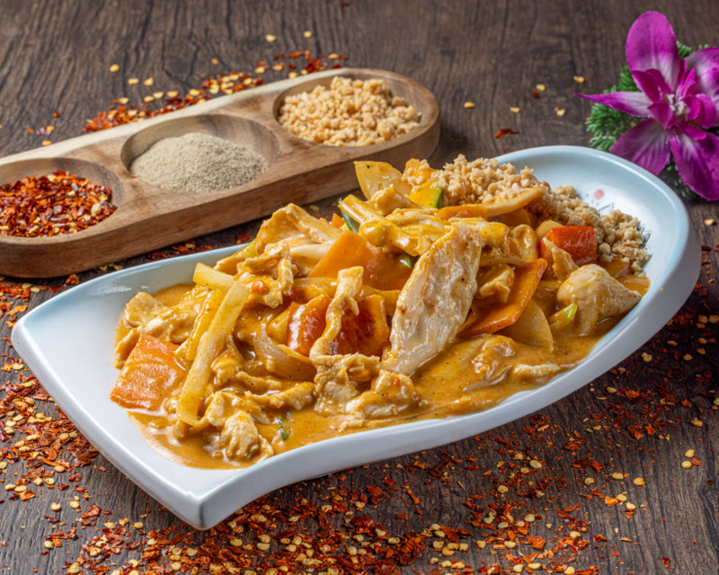 25. Poulet sauté à la sauce saté (sans riz)