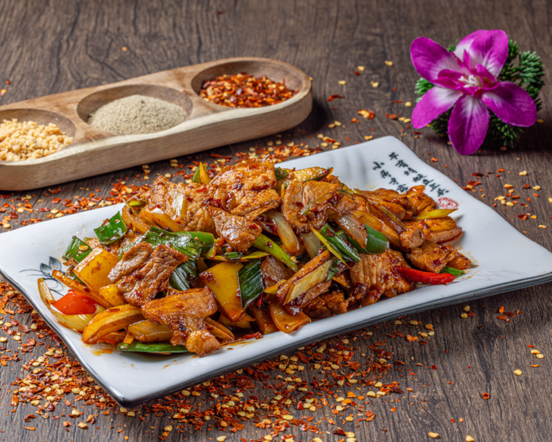 56.poitrine fine cuite 2 fois à la pâte de soja fermentée