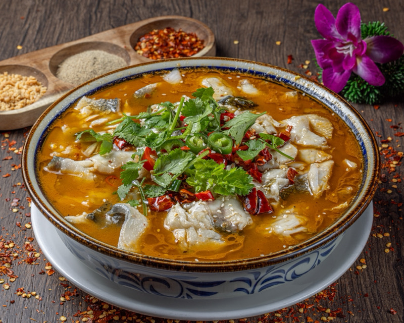 120. Choucroute Bar 酸菜鲈鱼