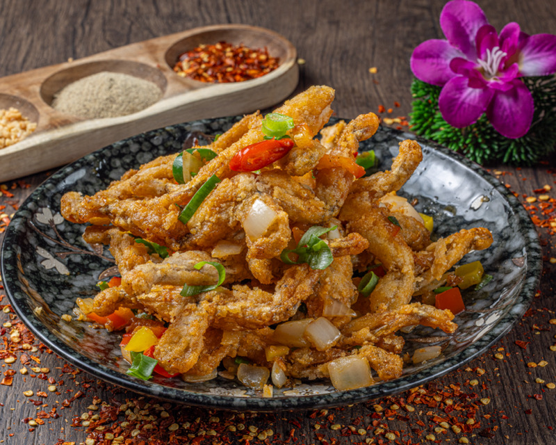 118. Cuisses de grenouille au sel et poivre 椒盐田鸡