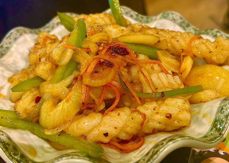 Calamar sauté à la sauce pimentée 🌶