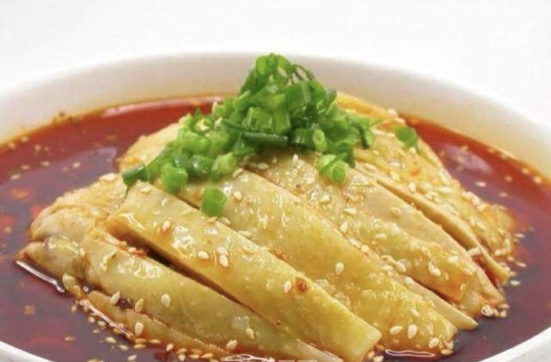 Salade de poulet à la sauce pimentée 🌶