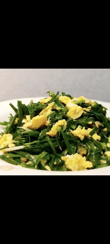 Sauté d'oeufs à la ciboule de Chine (nouveauté)