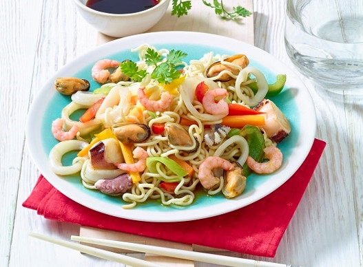 Nouilles sautées aux fruits de mer
