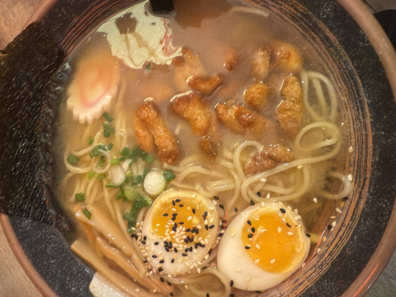 味噌ラーメン鶏肉