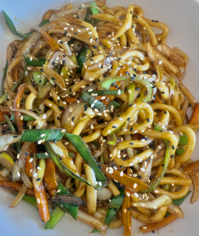 N4. 野菜焼きそば