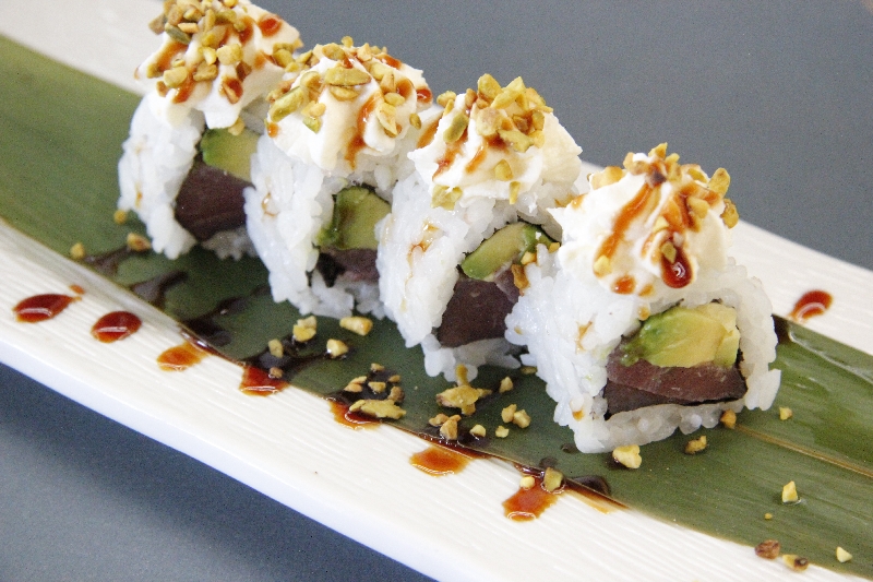 Ura tuna philadelphia