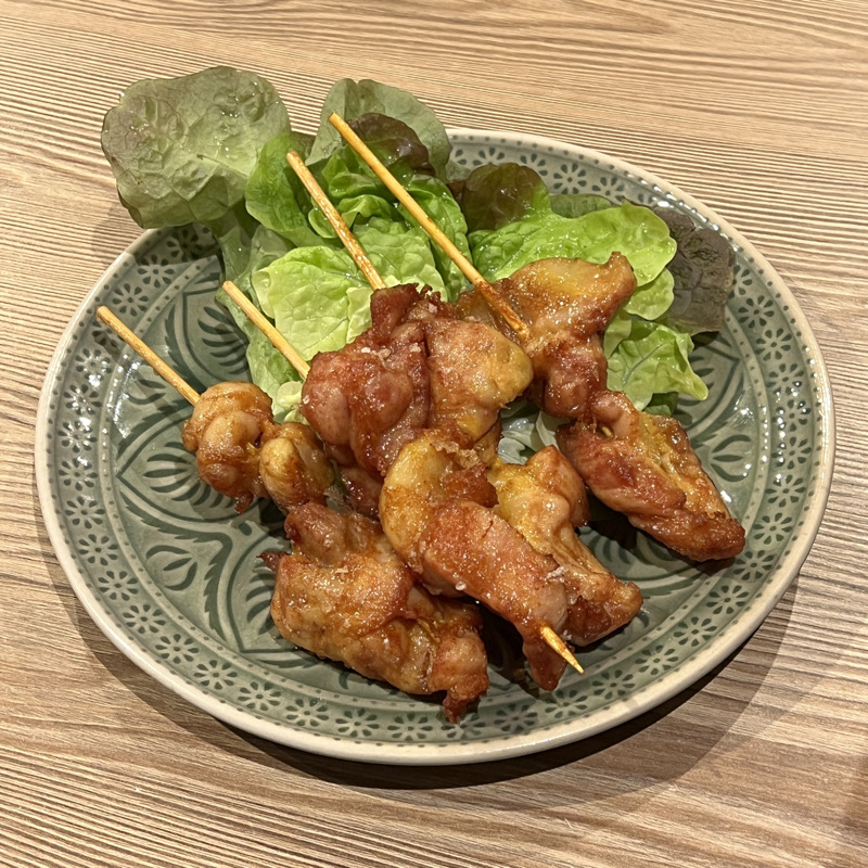 Brochettes de poulet〔4p〕