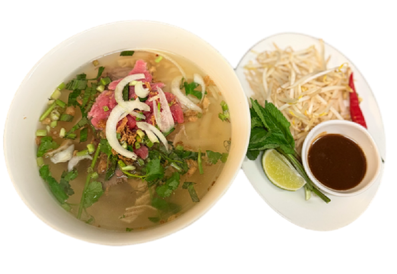 N1. Pho spéciale (bœuf cru+bœuf cuit+boulettes de bœuf+tripes de bœuf)