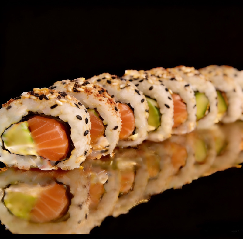 41A. Salmon y aguacate (8PIEZAS)