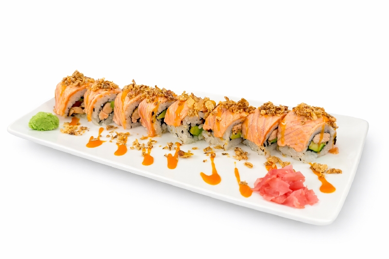 SP4 SAUMON FLAMBE ROLL (8 pcs)