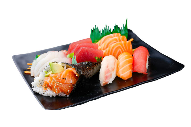 PL16. 1 soupe, 1 salade chou,1 temaki saumon avocat, 3 sushi ( saumon,thon et dourade),3 sashimi saumon, 3 sashimi thon, 3 sashimi dourade 