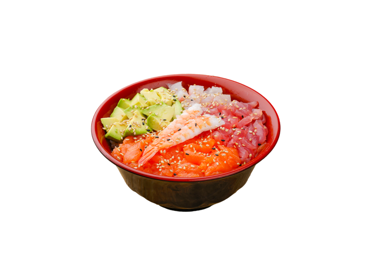 CH6. Tartare de saumon et thon et daurade  et crevette avec avocat sur un grand bol de riz vinaigre