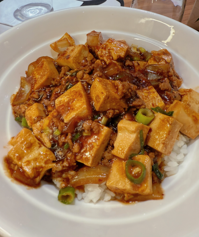 NN2. Bol du riz au tofu porc haché