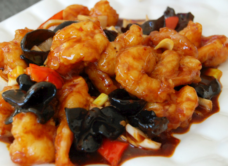 303.Crevettes à la mode du Sichuan(avec sauce)四川虾