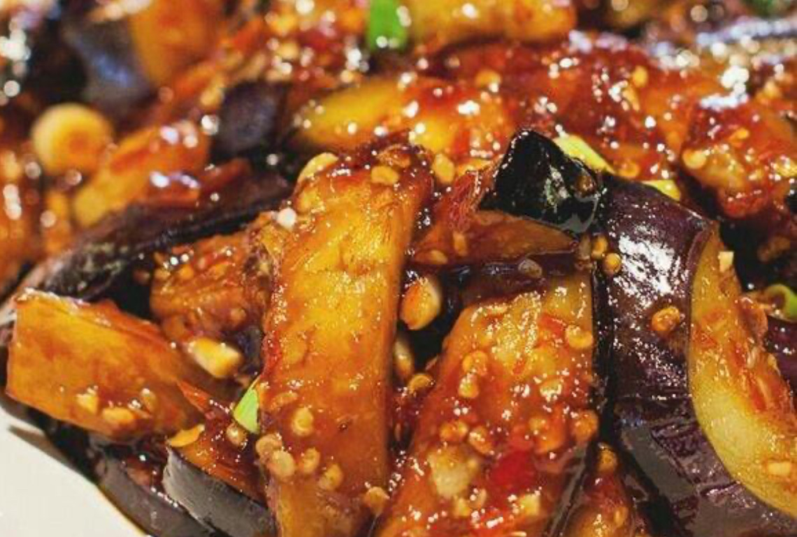 203.Aubergines braisées à la sauce l’ail蒜香茄条