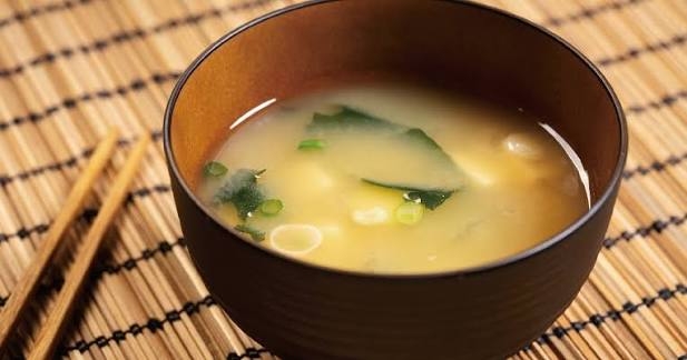 E01B. Soupe miso dorade
