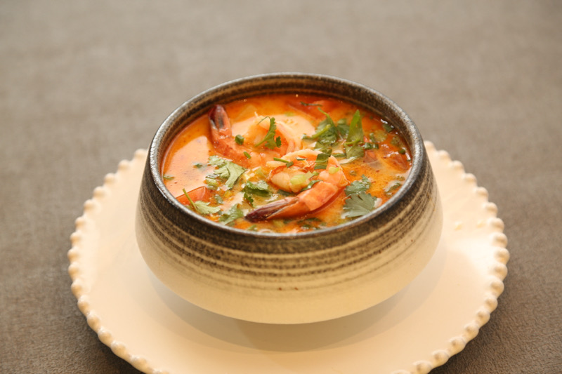 S1. Soupe de crevettes à la citronnelle🌶️