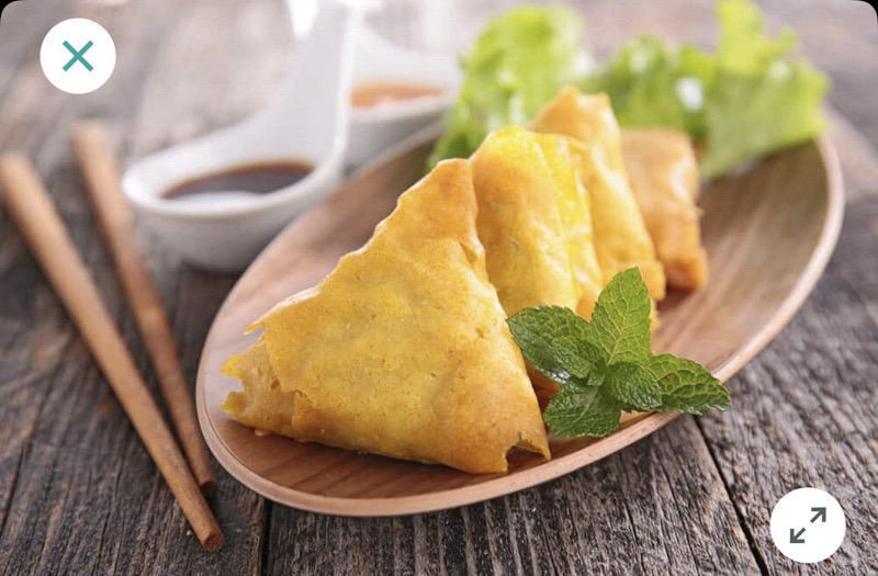 1. Samoussas végétariens (4 pièces)