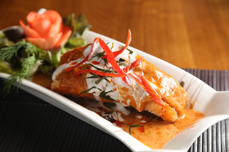 65. Saumon frit à la sauce phanaeng🌶️