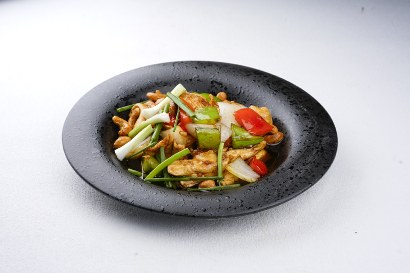 40. Poulet sauté aux noix de cajou