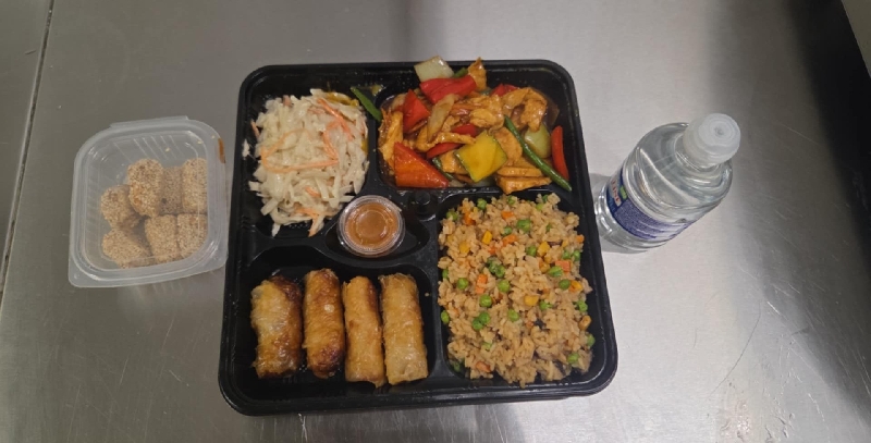 super combo poulet à la sauce piquante